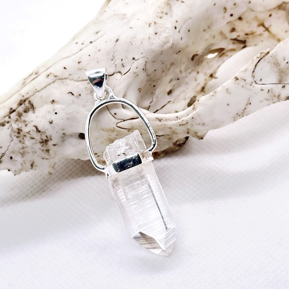 Sterling Silver Lemurian Crystal Healing Pendant Necklace